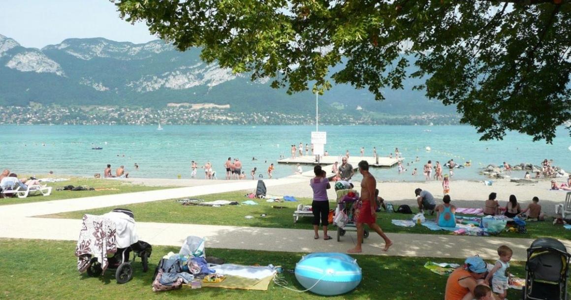 Le Santiego 100M Du Lac Et 4Km Du Vieil Annecy Sévrier Eksteriør billede